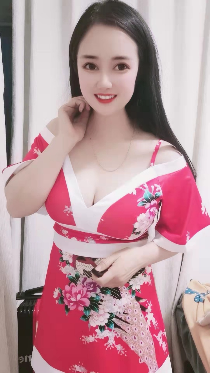 喜欢的小哥哥联系，私聊，绝对是本人，可视频认证